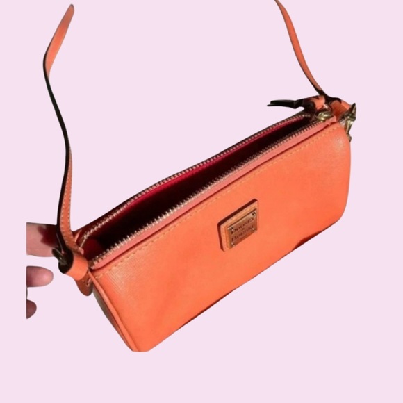 Dooney & Bourke Penrose Small Barrel Crossbody Tangerine Like New - Picture 3 of 5